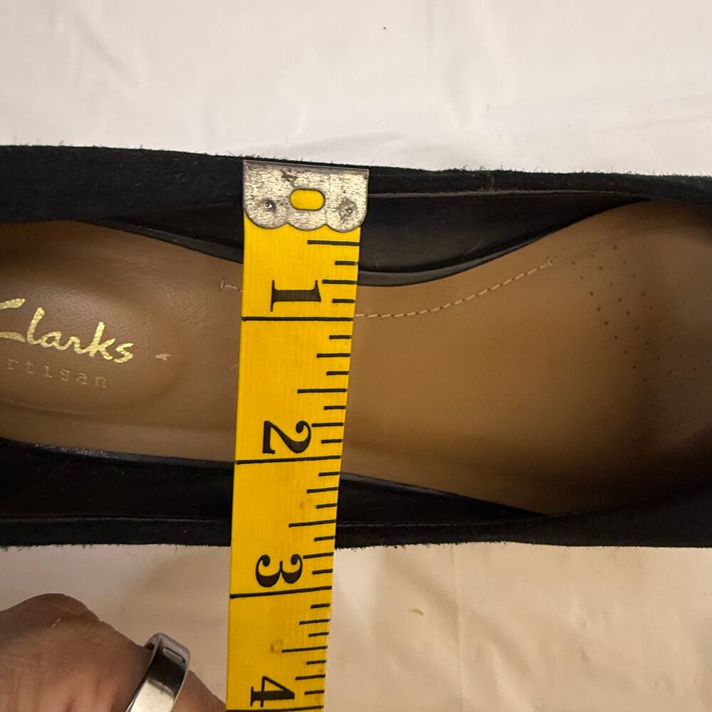 Clarks Artisan Black Suede Wedge Pumps Sz 9M - Picture 5 of 9